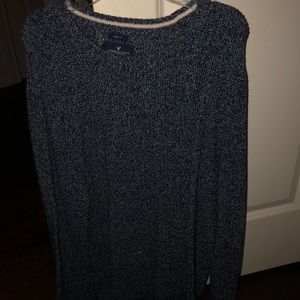 American eagle sweater